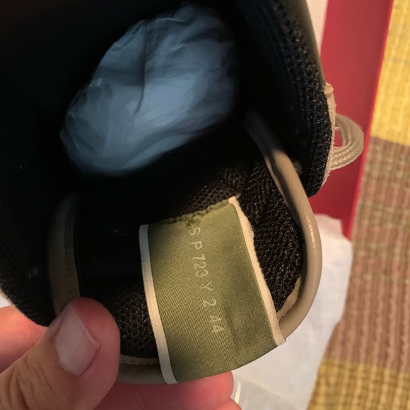 VALENTINO - Picture 7 of 8